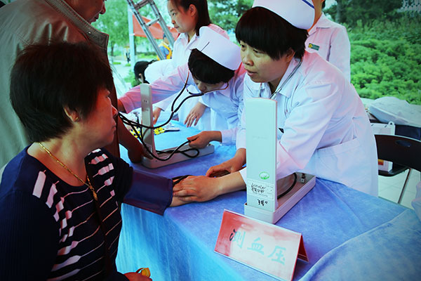 mianfeiliangxueya.jpg mianfeiliangxueya.jpg